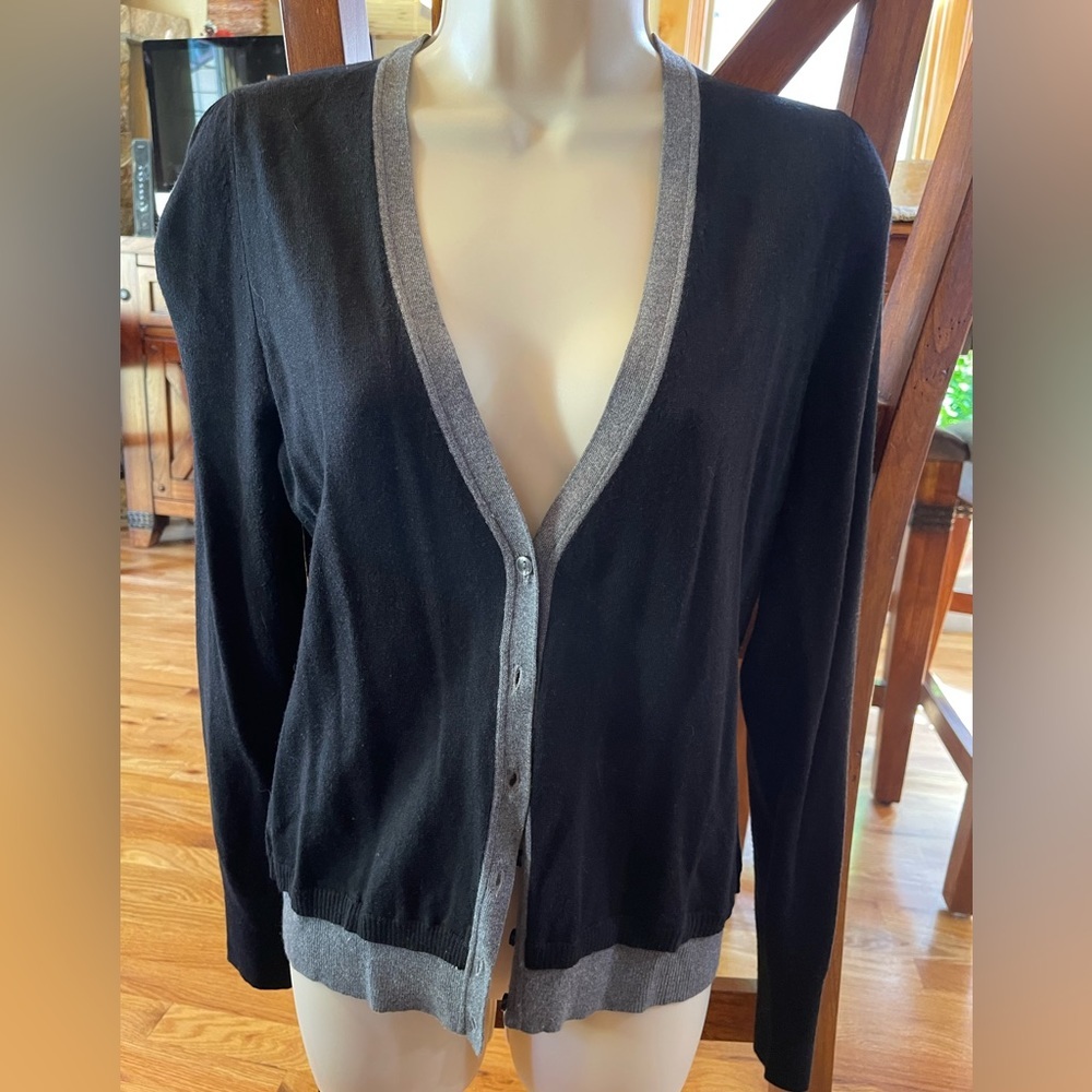 Halogen Large Gray and black cardigan